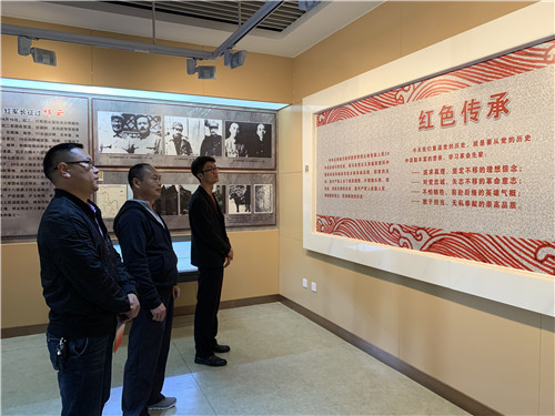 項目總承包部黨支部到祥云縣開展“不忘初心，牢記使命”主題教育