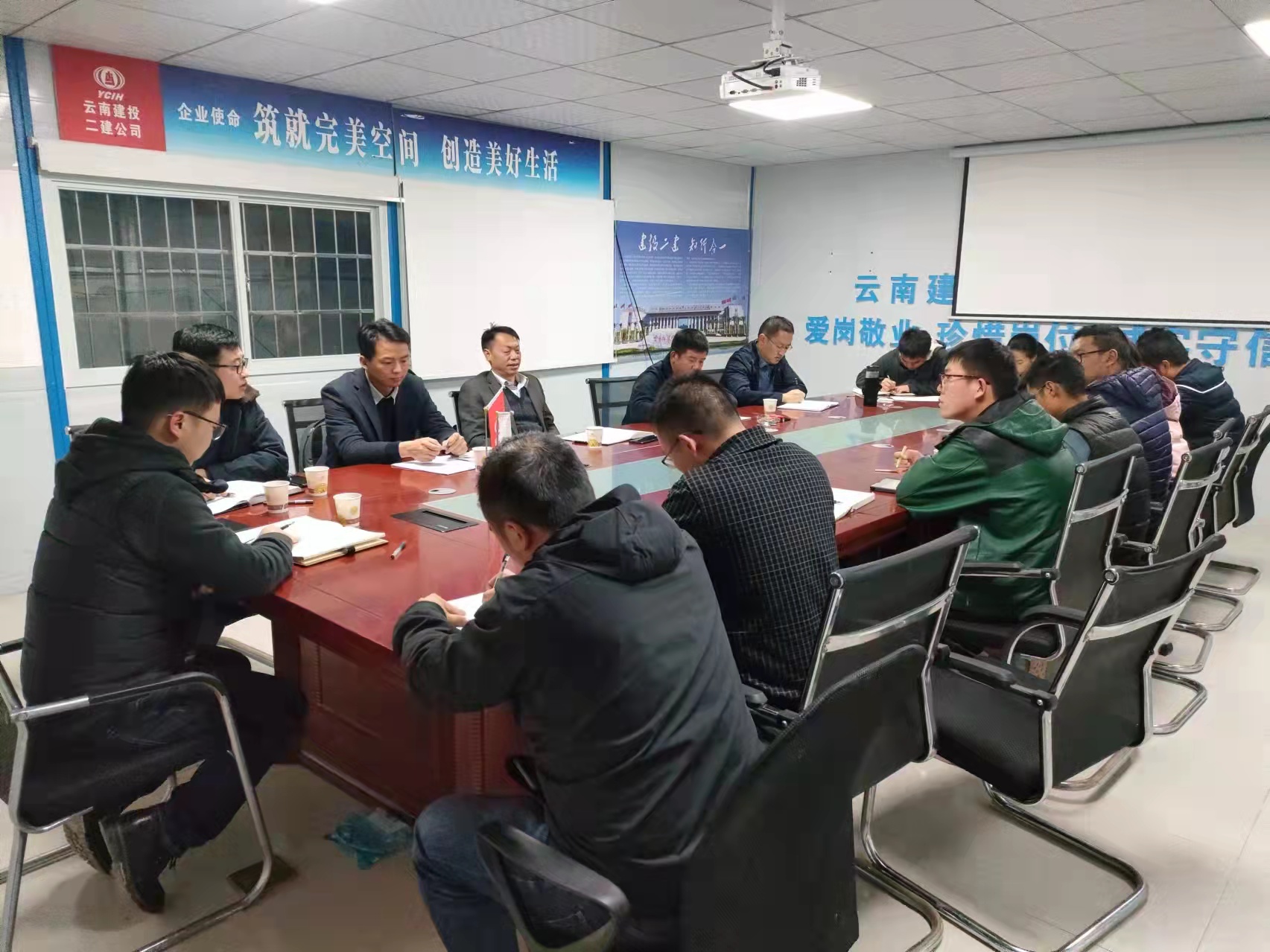 【我為群眾辦實(shí)事】陳定華一行到永善縣棚戶(hù)區(qū)改造桐堡片區(qū)回遷安置房建設(shè)項(xiàng)目調(diào)研