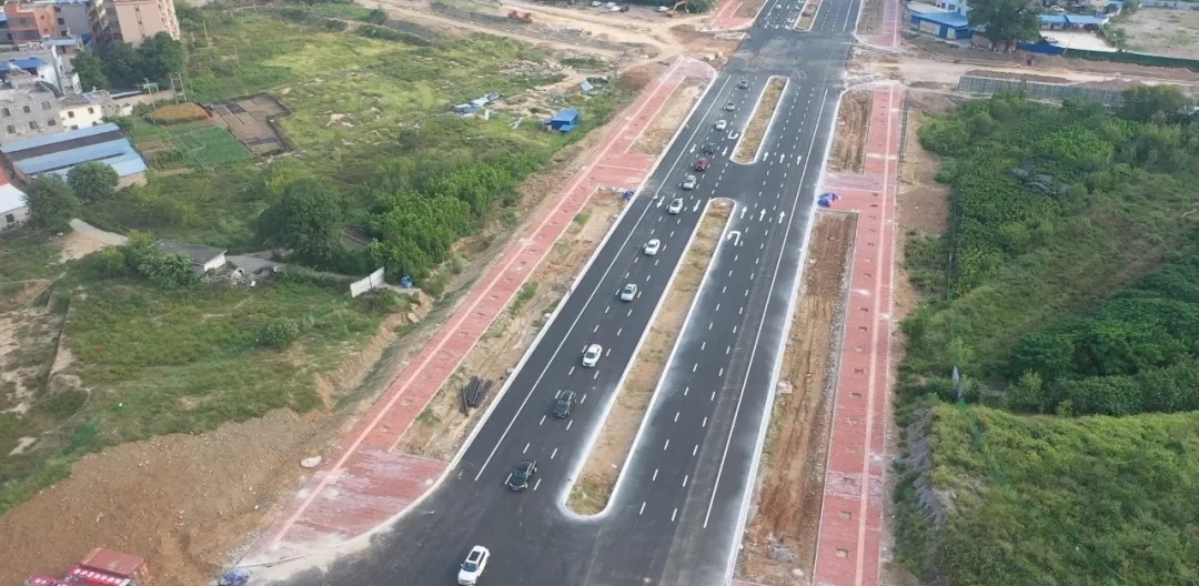 【項目動態(tài)】第十七直管部元江國道213項目興元路南延長線、規(guī)劃二號路順利通車！