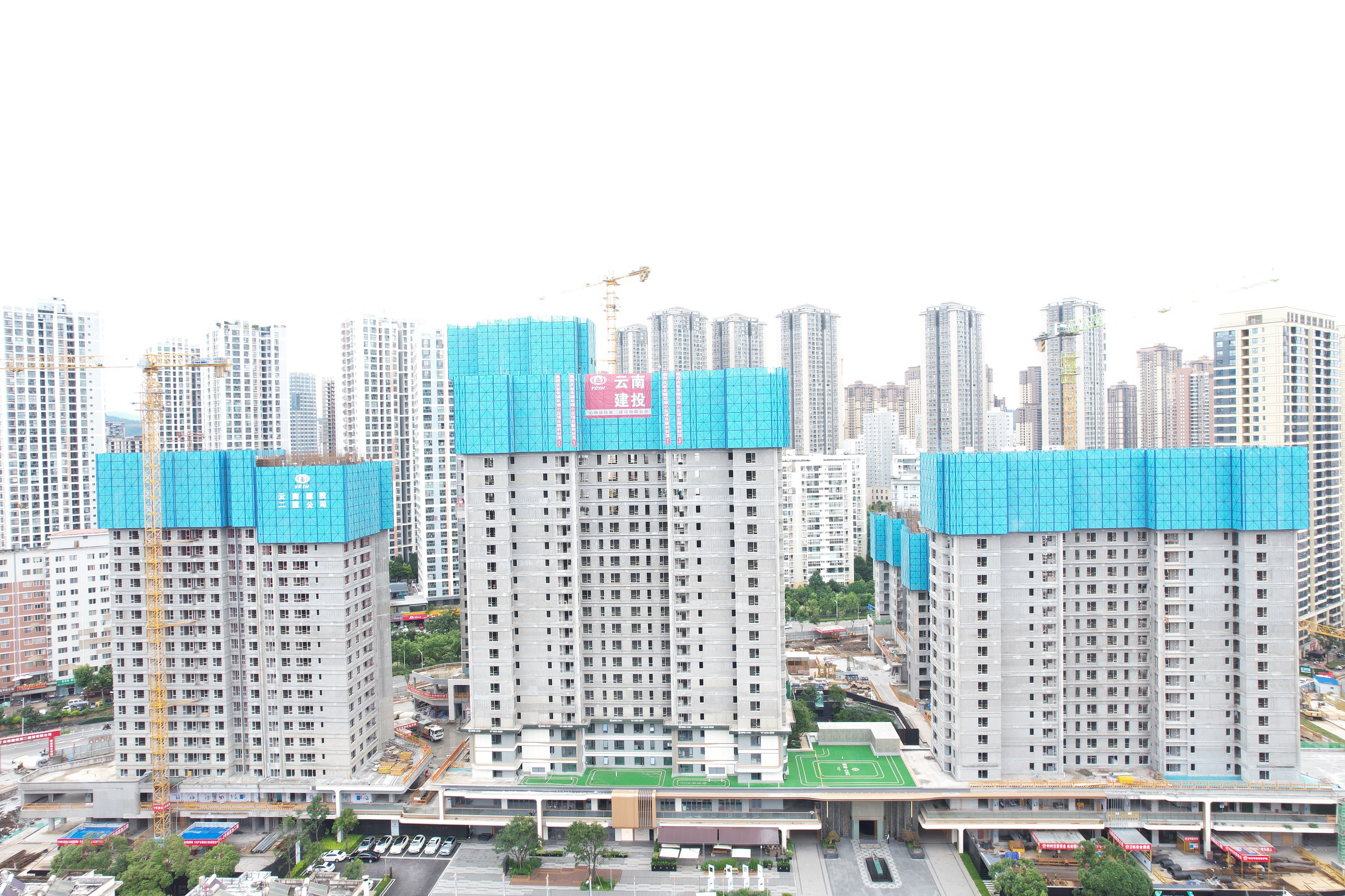 凝心聚力筑精品！金樾玖璋小區(qū)建設(shè)項目首棟封頂